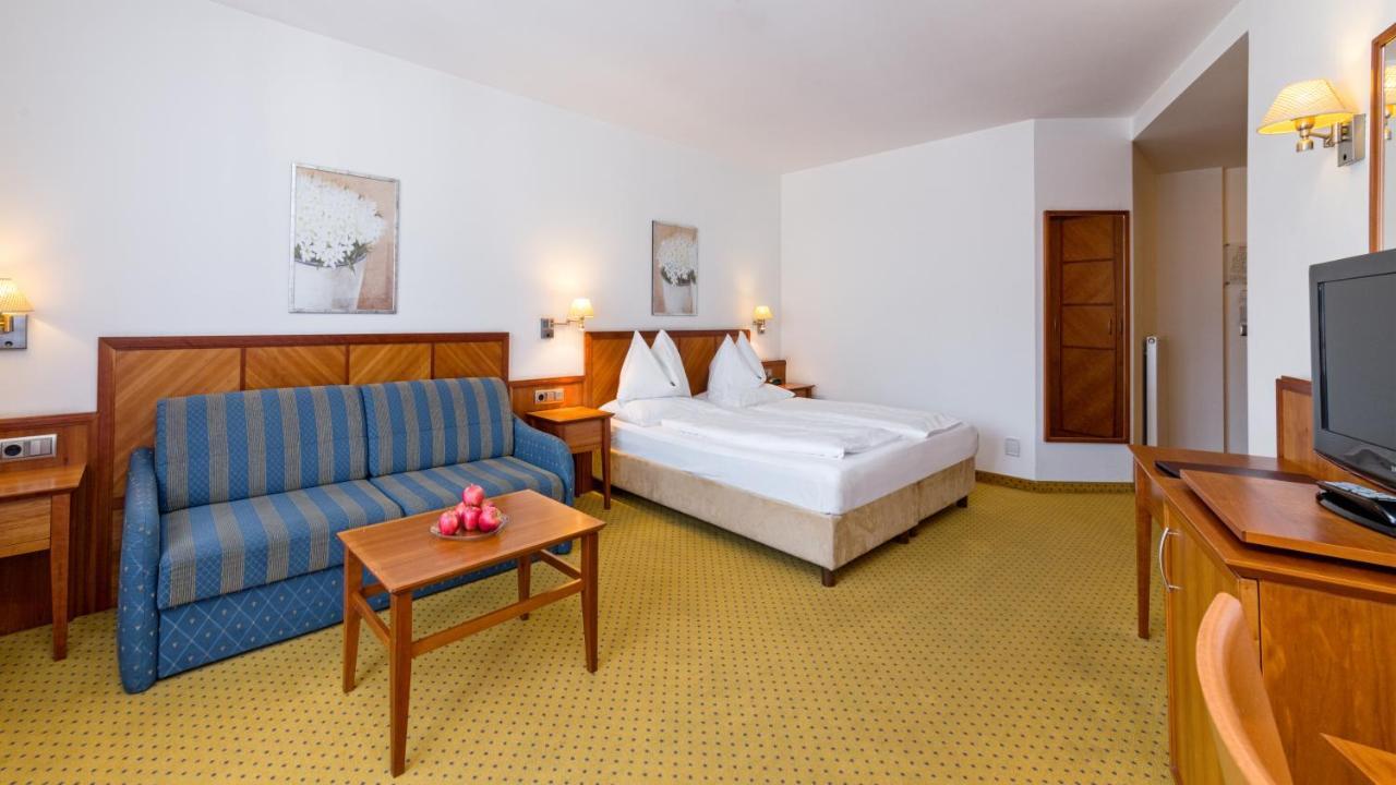 Hotel Millanderhof Brixen Exteriör bild